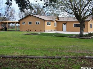 29135 Lone Tree Rd, Oakdale, CA 95361