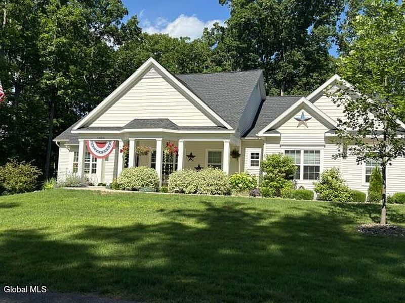 4th image of 1410 Cosgrove Drive