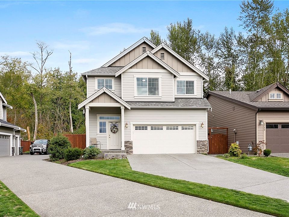 Welcome home to 4750 Hadley St.!