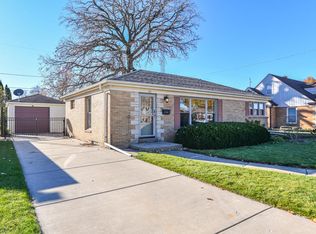733 Lombard Ave, Racine, WI 53402