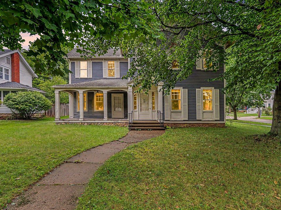 1st image of 413 E Mansion St