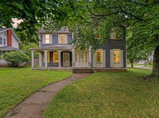 413 E Mansion St, Marshall, MI 49068