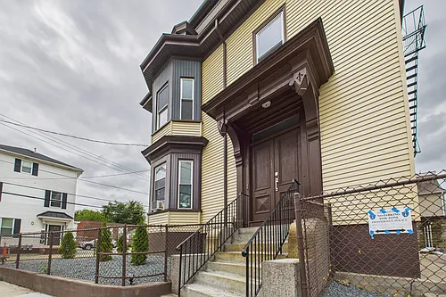 169 Knight St #1 Photo 1