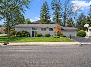 322 Parkview Ave, Toronto, ON M2N 3Z4