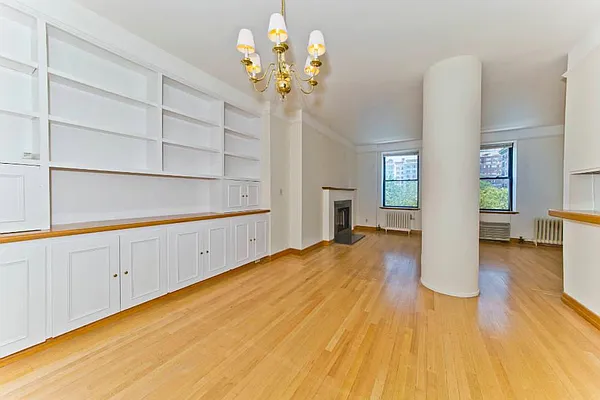 Rented by Town Residential | media 22