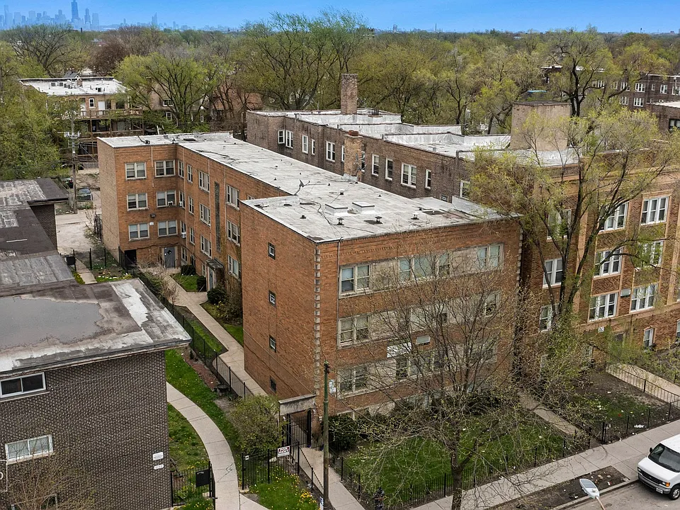 729 N Central