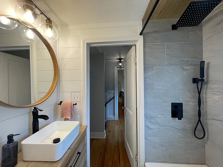 2528 Jefferson Ave — Photo 13