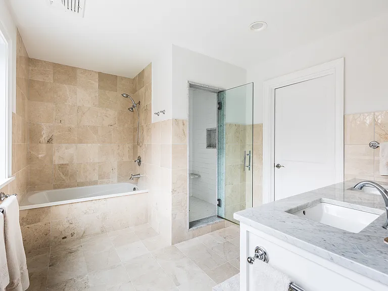 16 Manor Ln — Photo 16