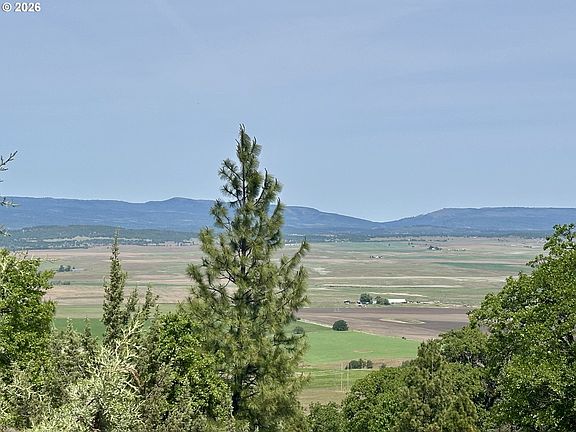 3rd image of Columbia Hills Ln #42