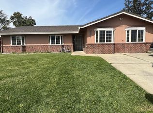 8937 Clancys Ct, Elk Grove, CA 95624