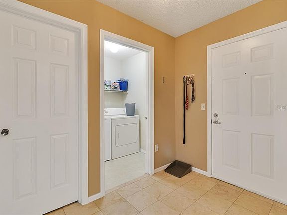 3rd image of 5312 Clubside Dr #5312