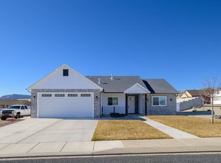 453 N 300 W, Enterprise, UT 84725