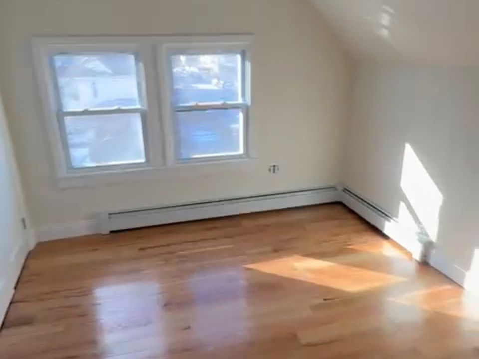 1st image of 124-10 Atlantic Ave