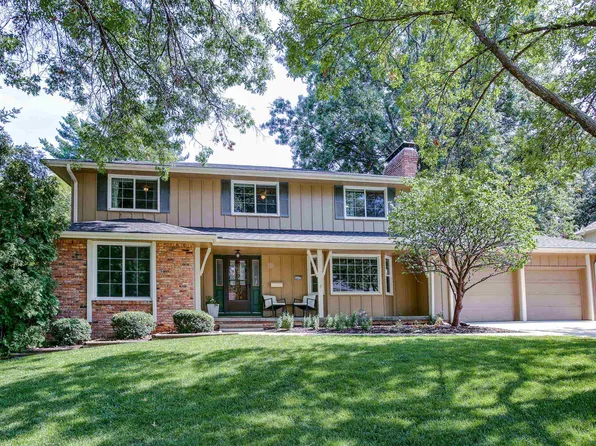 1617 Holling Dr, Omaha, NE 68144