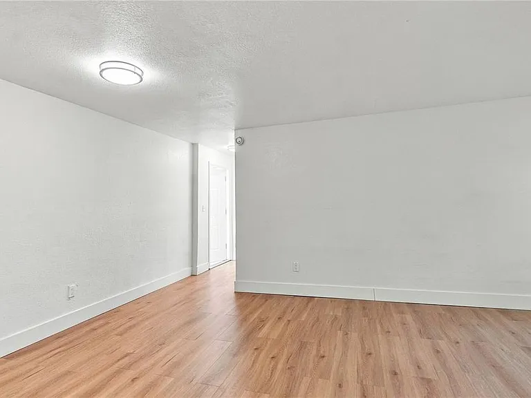 6701 S West Shore Blvd #7 — Photo 9