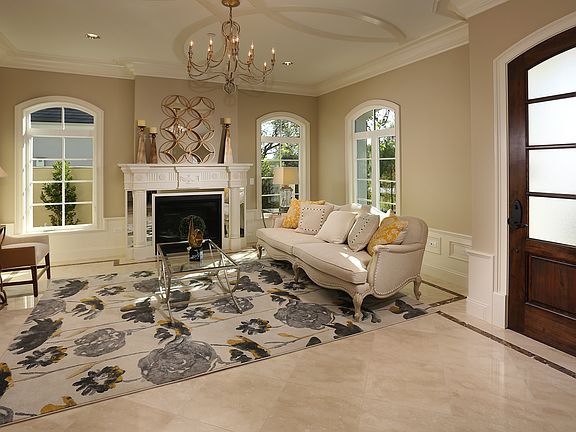 4th image of 933 Coronado Dr