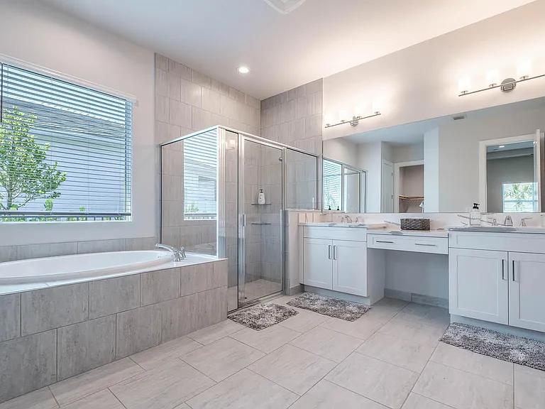 12504 Nautilus Cir — Photo 11