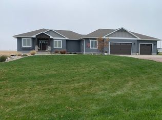 1309 Prairie Swale, Larchwood, IA 51241