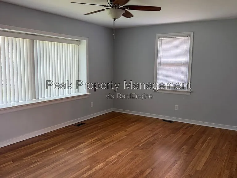 2119 Woodmont Dr — Photo 26
