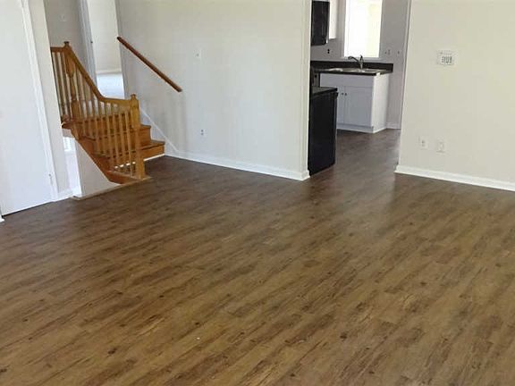 5th image of 663 S Lakeshore Dr