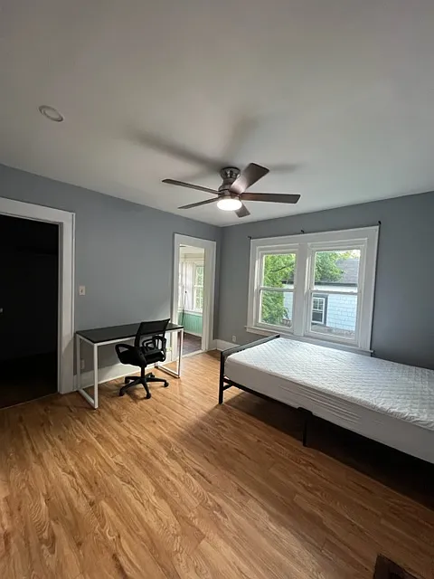 1112 East Colvin Street - Rm 1 — Photo 4