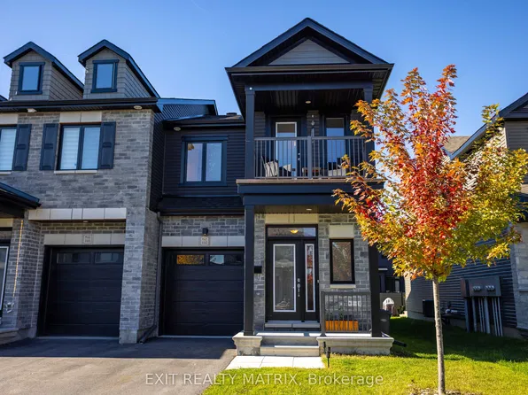 735 Namur St, Russell, ON K0A 1W0