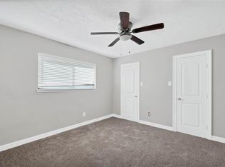 11507 Olivewood Dr, Houston, TX 77089