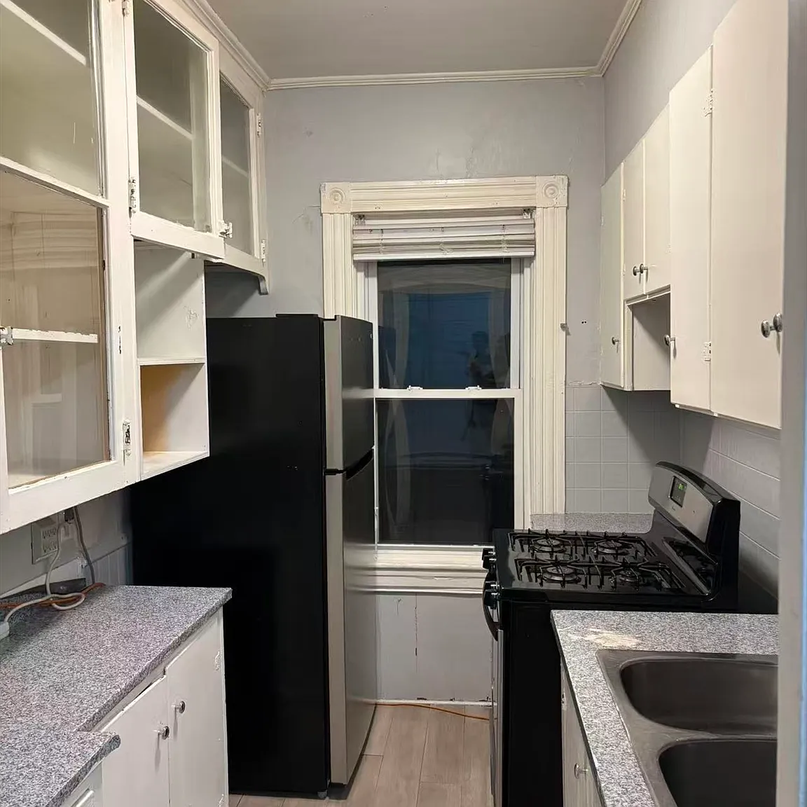 2 bed, 700 sqft, $1,250 — Photo 3