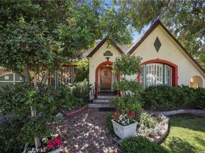 2446 N Heliotrope Dr, Santa Ana, CA, 92706