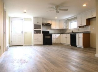 16 Clearview Ave UNIT A, Portsmouth, RI 02871