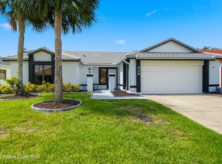 429 Maple Bluff Cir, Melbourne, FL 32940