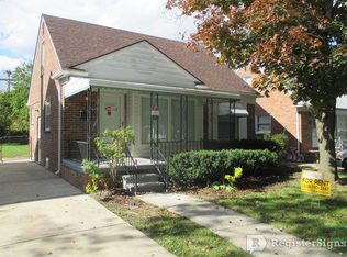 410 Sherbourne St, Inkster, MI 48141