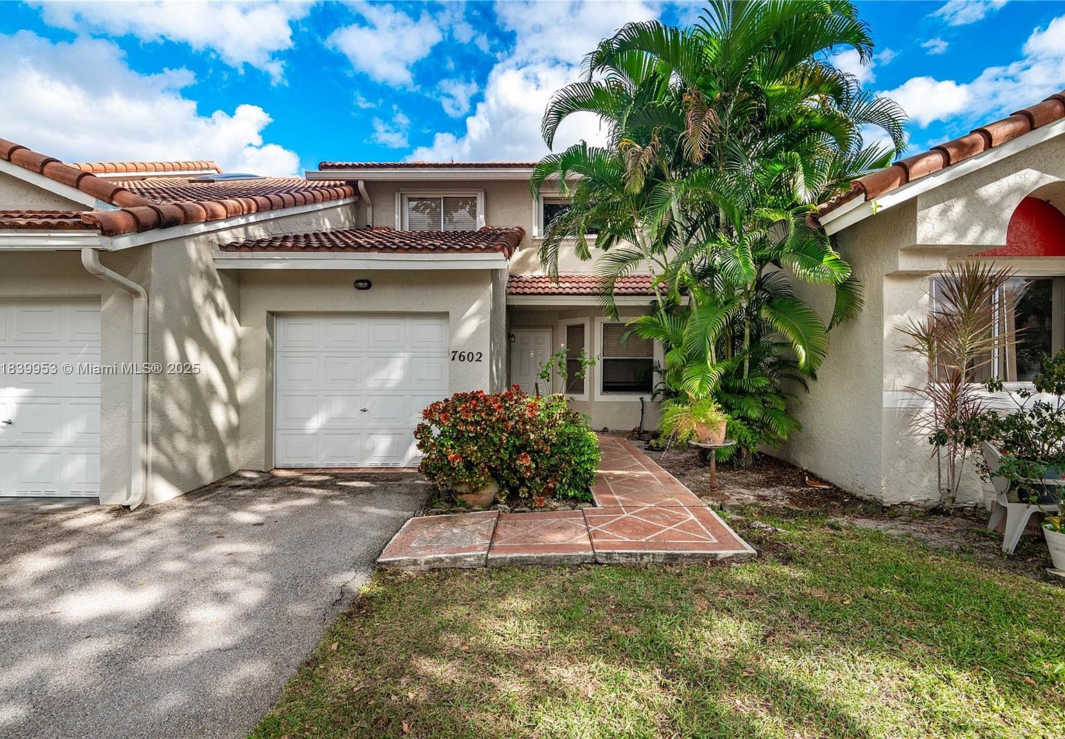 7602 Pinewalk Dr S #154