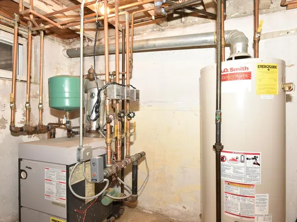 33-16 24th Avenue image 32 of 41