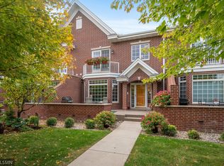 10776 Falling Water Ln UNIT G, Woodbury, MN 55129