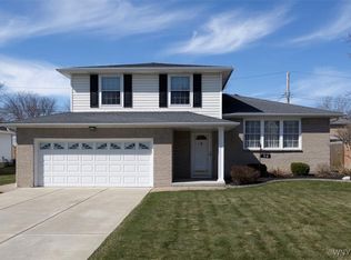 39 Erwin Dr, Buffalo, NY 14224