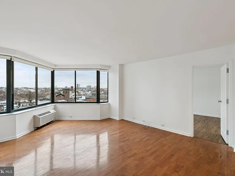 2001 Hamilton St #1103 — Photo 1