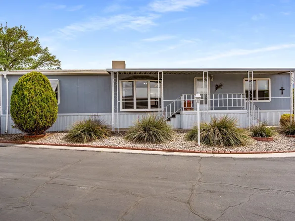 7105 Springfield Dr NE, Albuquerque, NM 87109