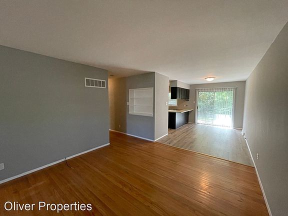 2nd image of 8566 Gulf Dr #8566