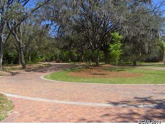 5th image of 4407 Bayou Oaks Dr