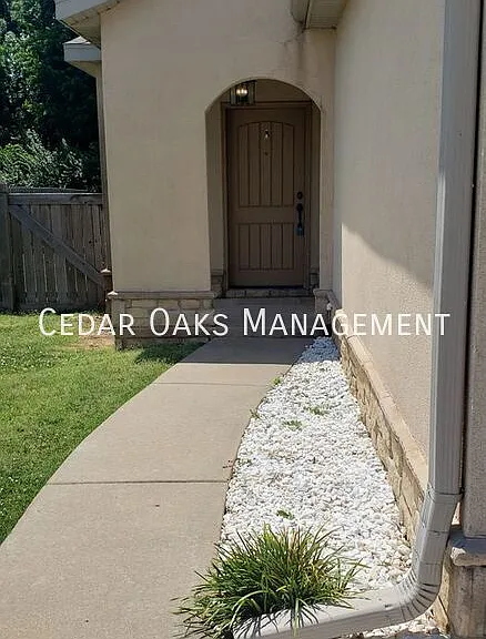1620 Park St — Photo 3