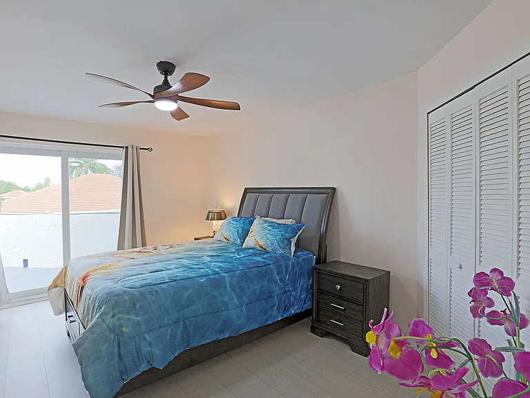 11921 Seabreeze Cove Ln — Photo 31