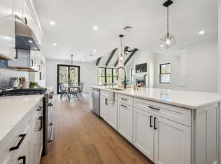 18 Trails Edge Rd, Windham, NH 03087