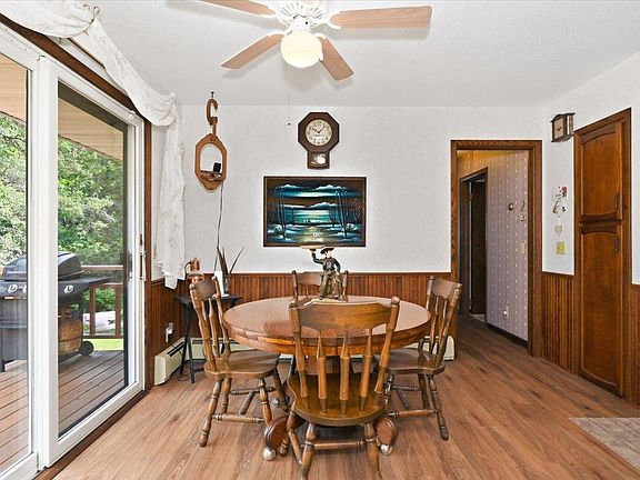 5th image of 25 N Cloquet Rd E