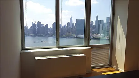 Rented by Space Marketing Shop