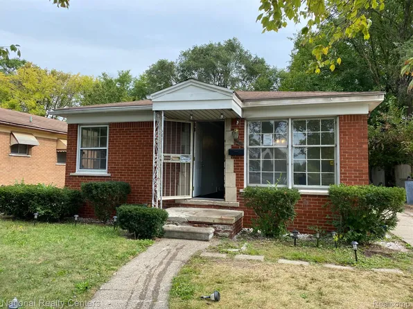 18080 Dresden St, Detroit, MI 48205