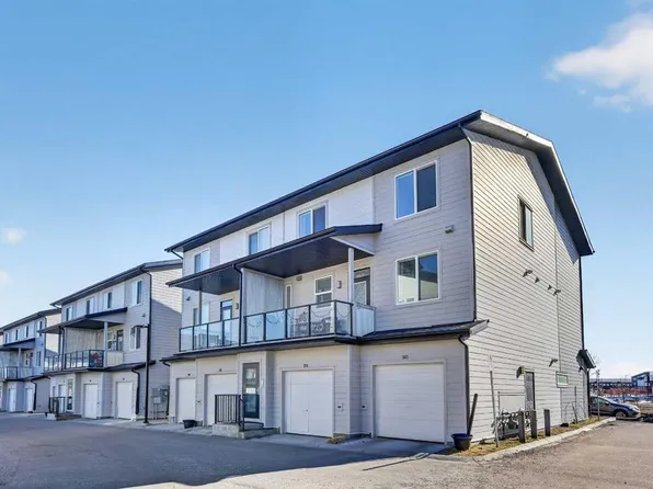 445 E Redstone Walk NE #203, Calgary, AB T3N 1M5