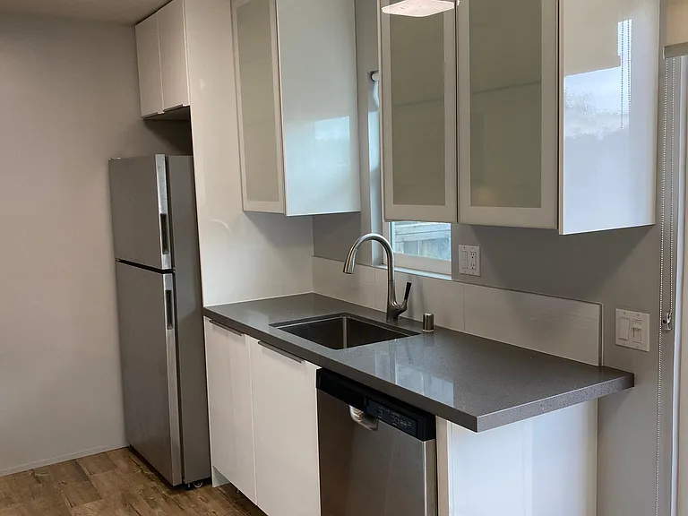 4511 Oregon St #1 — Photo 10