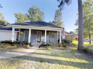 18 Estates Dr, Flowood, MS 39232
