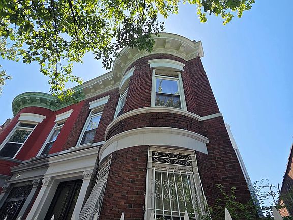 4th image of 861 Manida Street